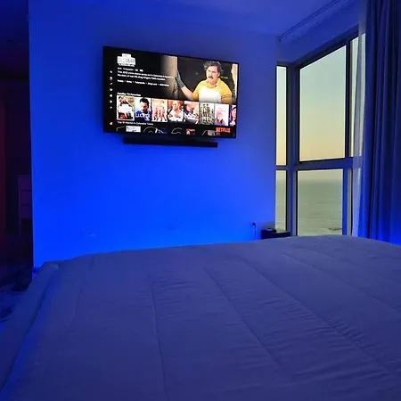 Guest Friendly 2br Jacuzzi Stripper Pole Apartamento *